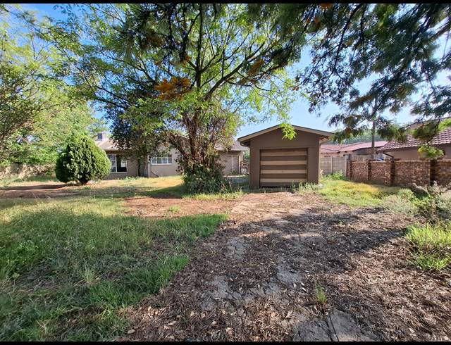 176M² BUSINESS FOR SALE IN VANDERBIJLPARK SW 1